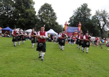 Shirley Pipe Band a